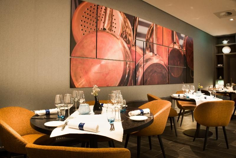 Bilderberg Hotel De Keizerskroon 4 estrellas en Apeldoorn