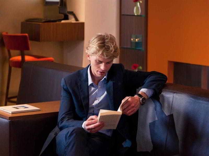 Mercure Hotel Groningen Martiniplaza 1