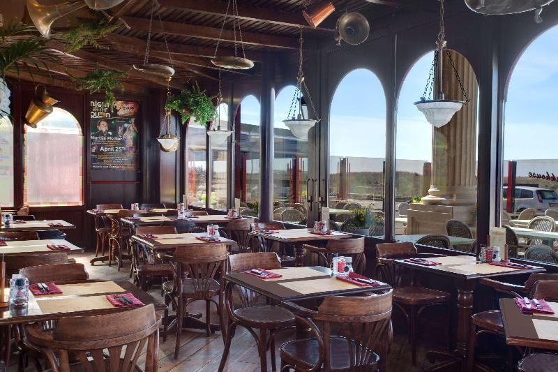 Beach Hotel Noordwijk 1