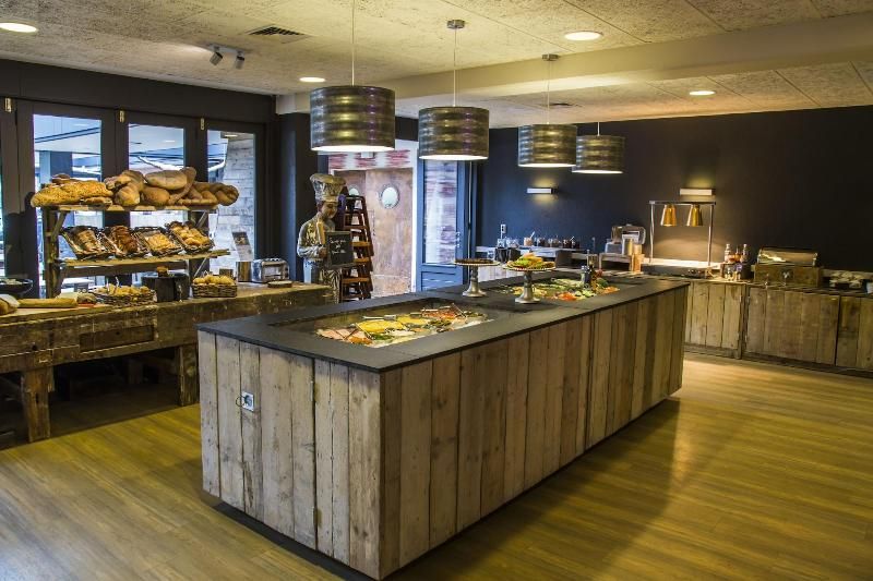 Strandhotel Westduin 2