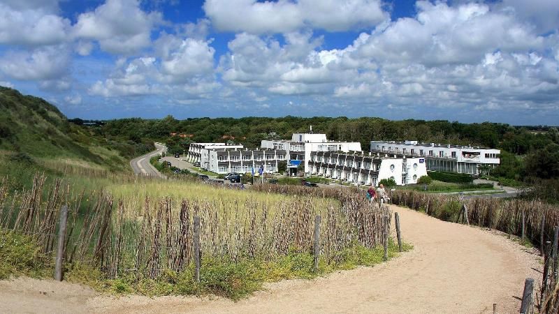 Strandhotel Westduin 3