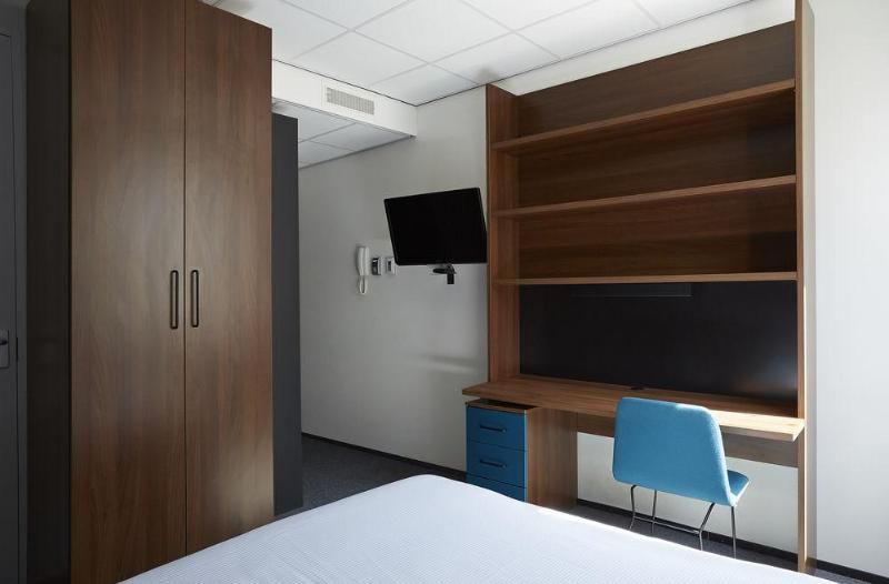 THE SOCIAL HUB  Rotterdam 3