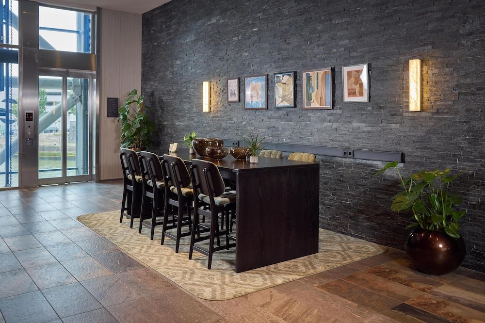 Haven Hotel Rotterdam, Curio Collection by Hilton 2