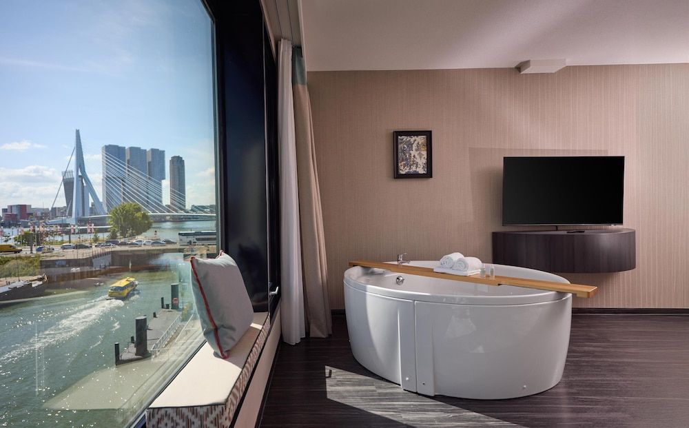 Haven Hotel Rotterdam, Curio Collection by Hilton 1