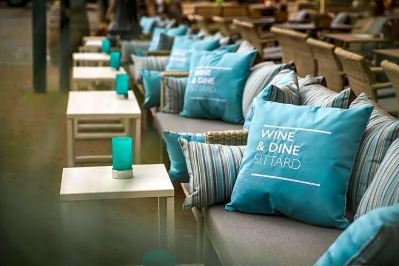 Hotel & Restaurant De Limbourg 1