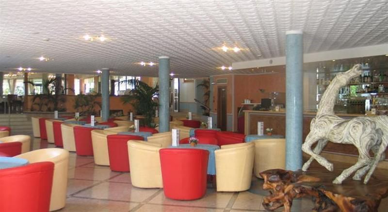 Garda Bellevue 4 estrelas em Limone sul Garda