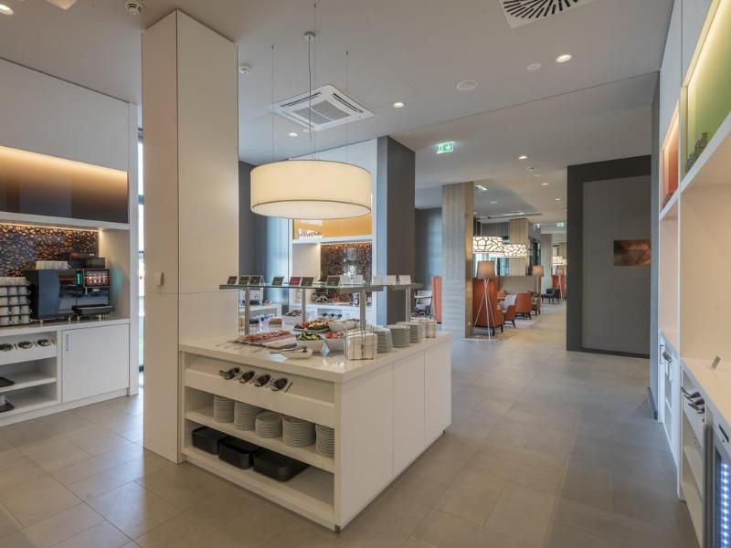 Hampton by Hilton Freiburg 3