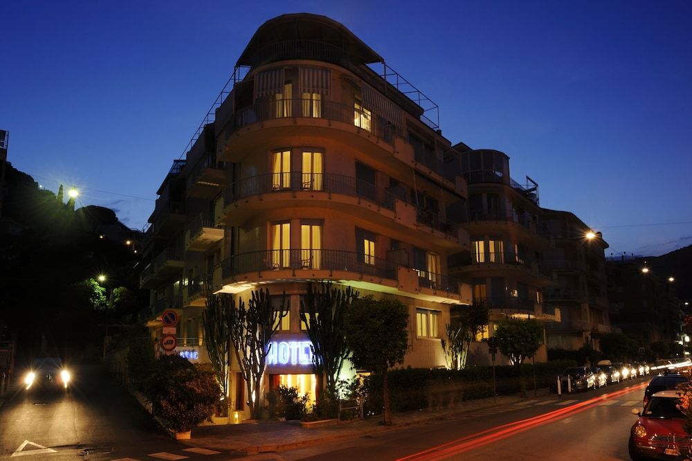 Hotel Majestic 4 estrelas em Alassio