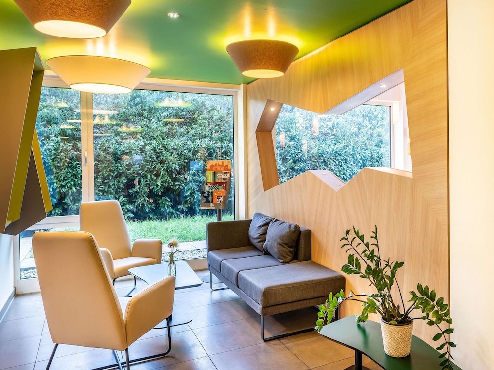 B&B Hotel Freiburg-Süd 2