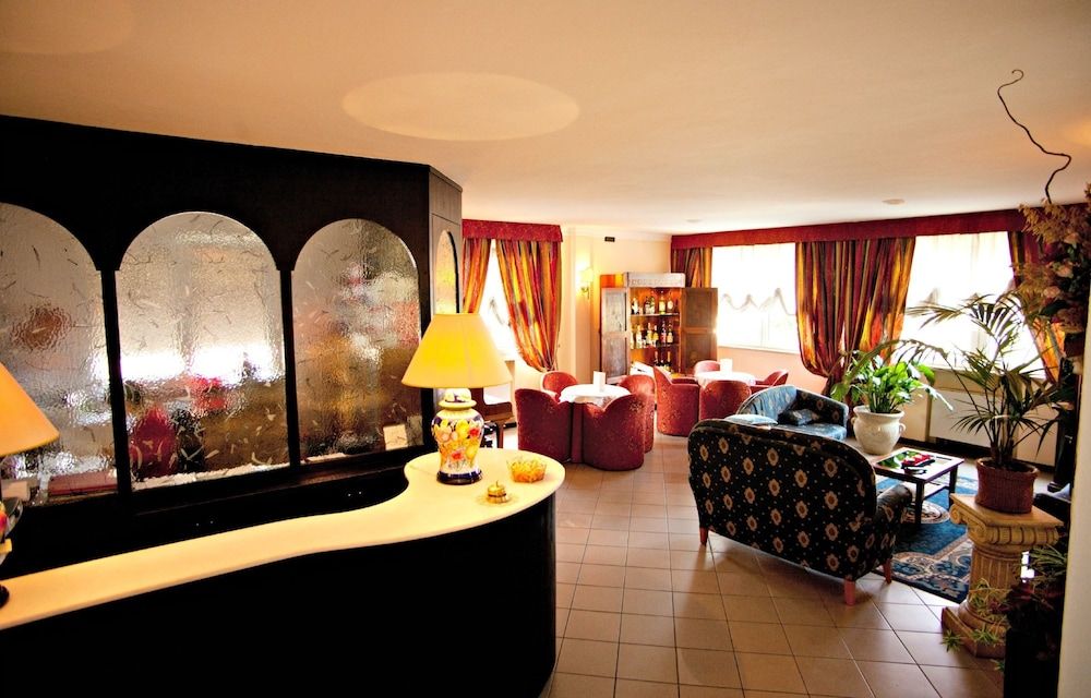 Hotel Mini Palace Country House 2