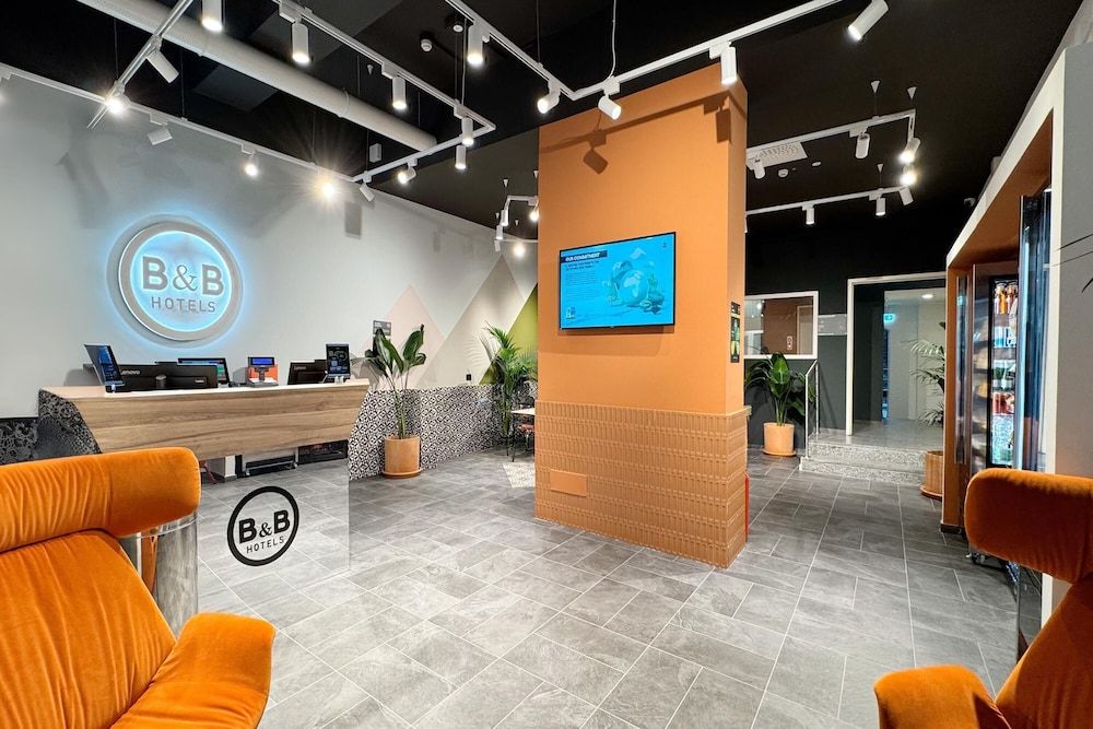 B&B HOTEL Como Baradello 3