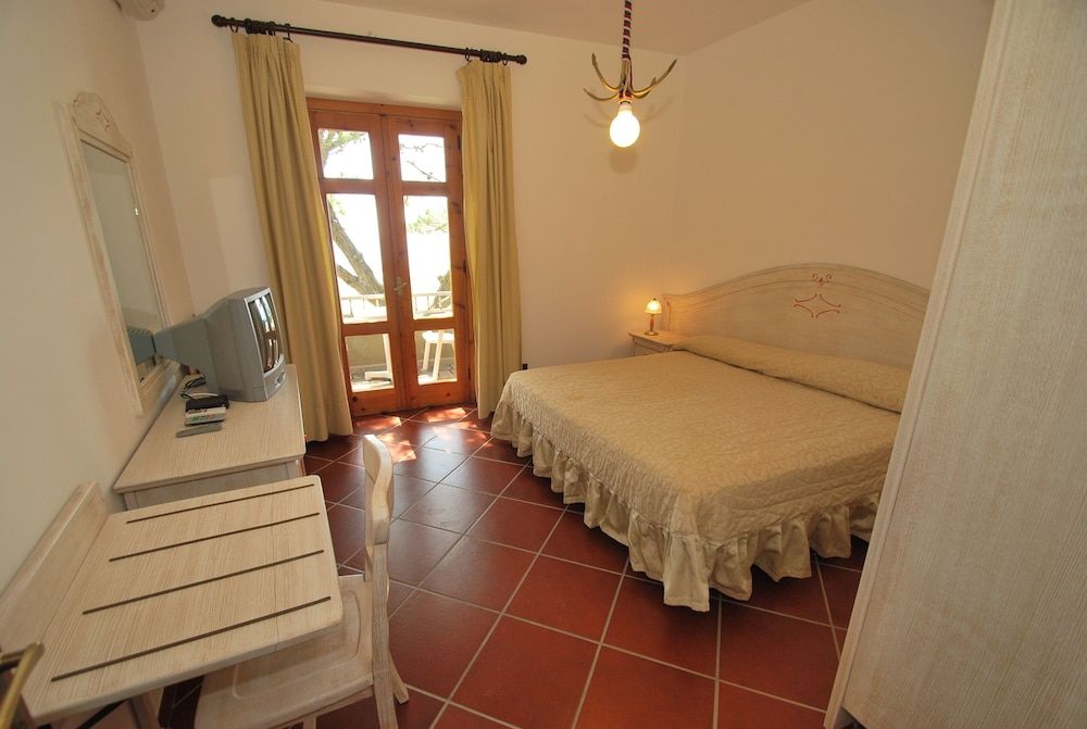 Punta Chiarito Resort 3