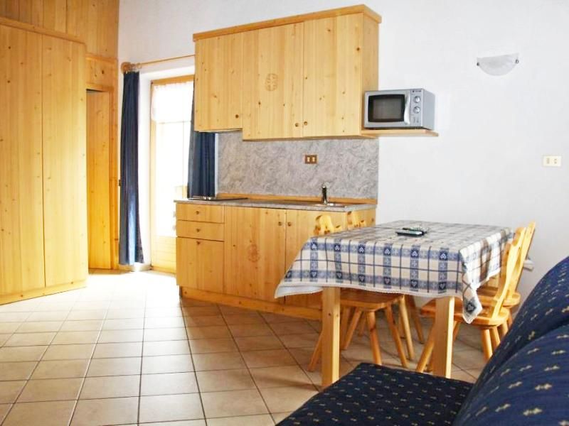 Livigno Ski Apartments - One Bedroom 1