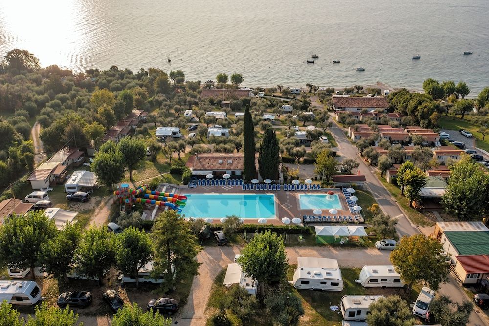 Camping Fontanelle 4 estrelas em Moniga del Garda