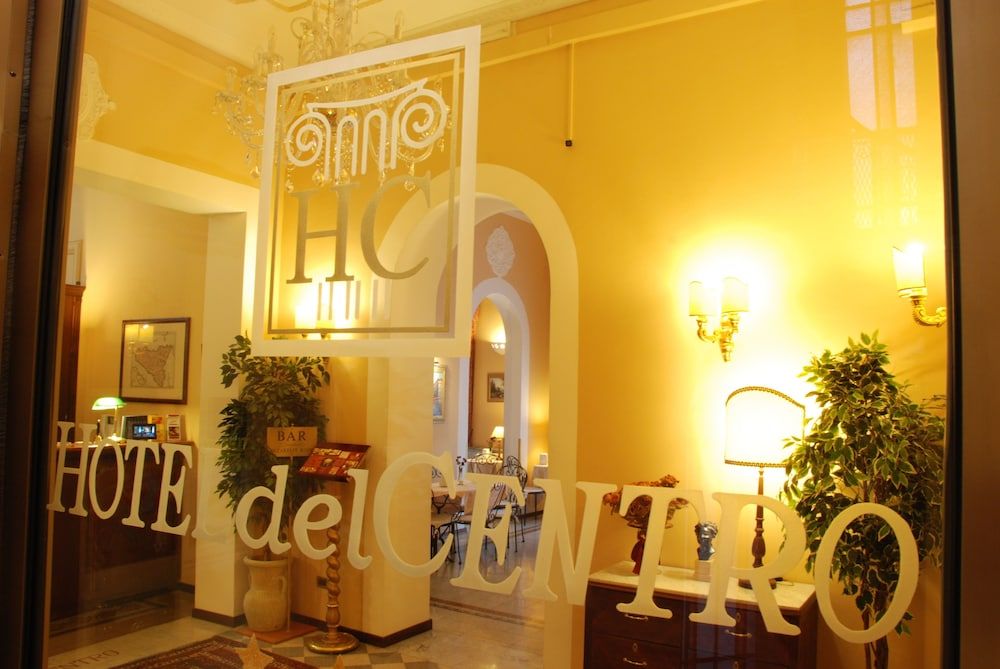 Hotel del Centro 3