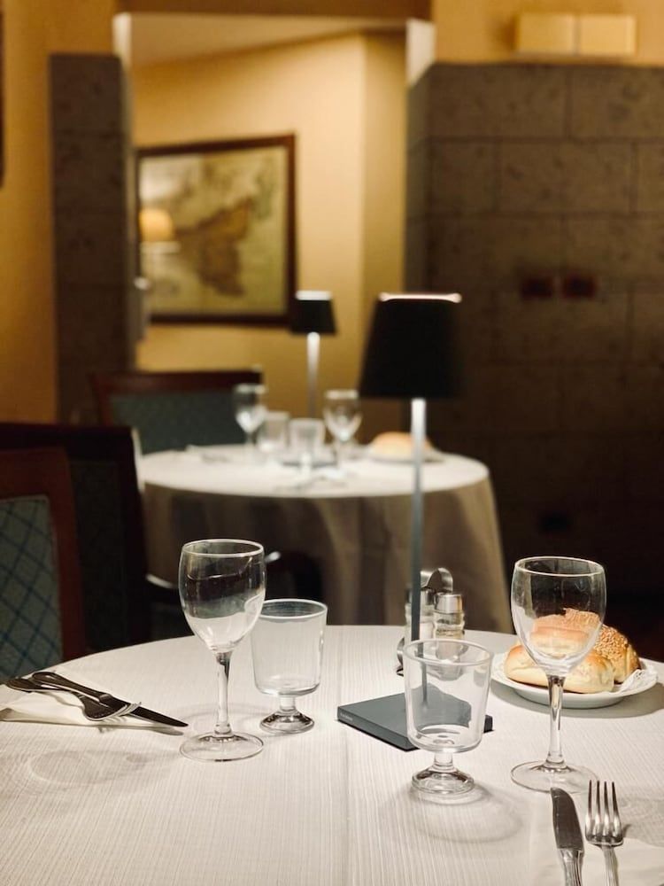 Massimo Plaza Hotel 3