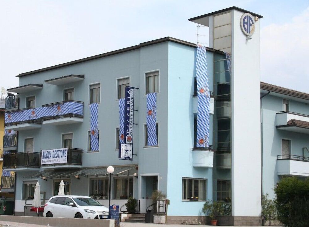 Hotel Fontanella 3 estrelas em Riva del Garda
