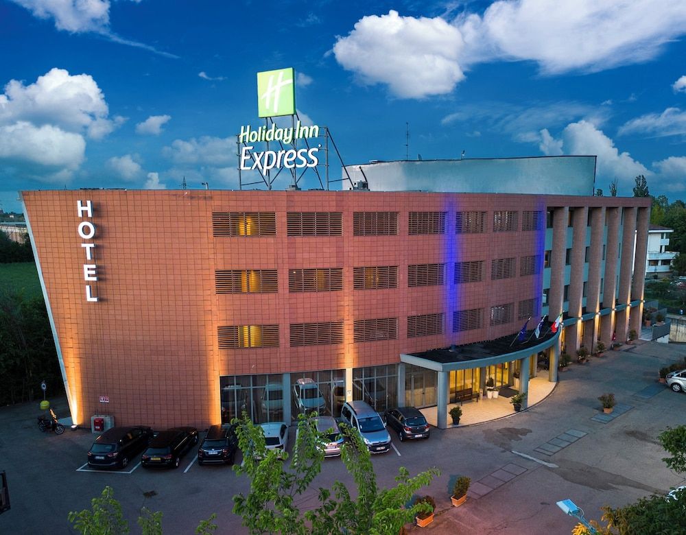 Holiday Inn Express Parma, an IHG Hotel 1