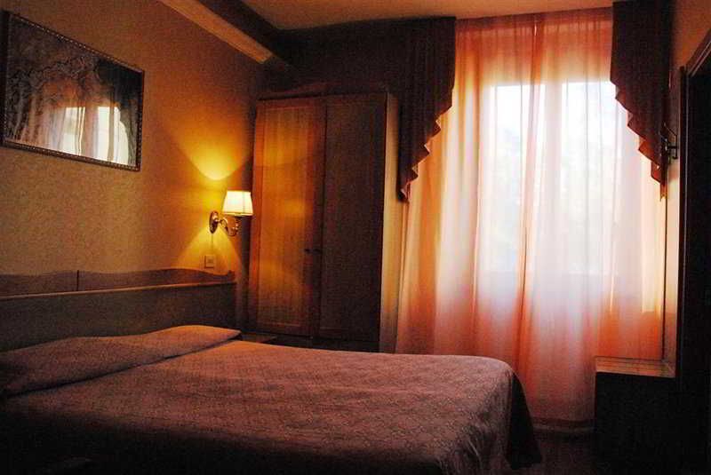 Ambra Palace Pescara 3 estrelas em Pescara