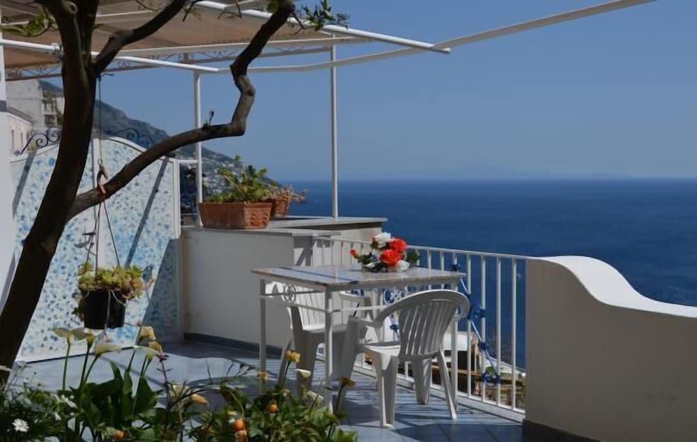 Villa Celentano 3 estrellas en Positano