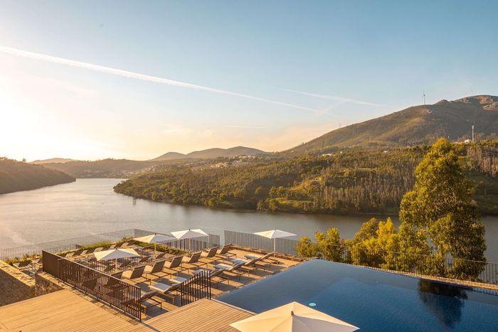 🌟 Hotel 5* com Spa Incluído com vistas ao Douro | Castelo de Paiva