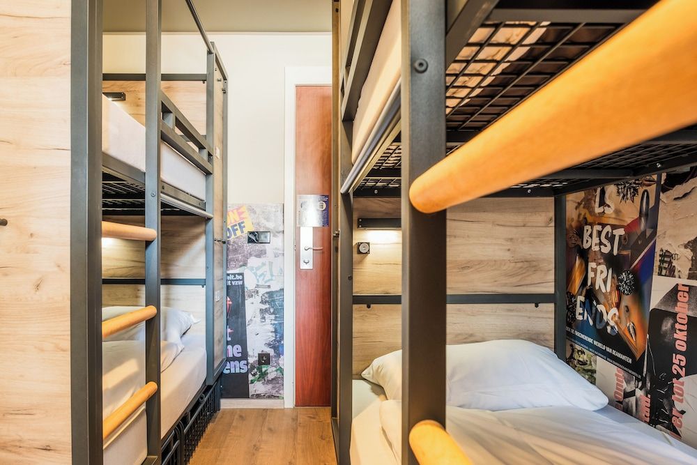 a&o Antwerpen Centraal 2 estrellas en Amberes
