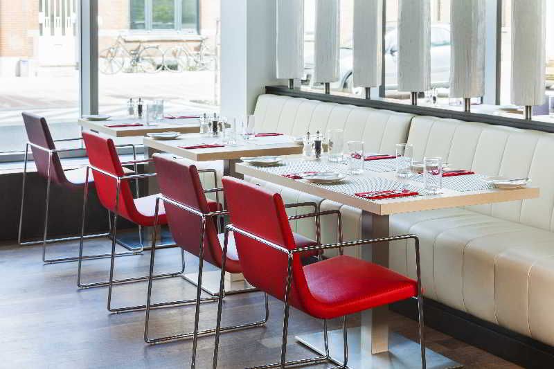 Park Inn by Radisson Leuven 2