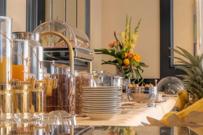 Best Western Ambassador Hotel Bosten 1