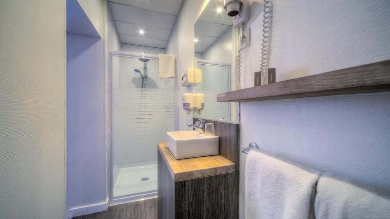 Hotel & Aparthotel Ambassador Menen 2