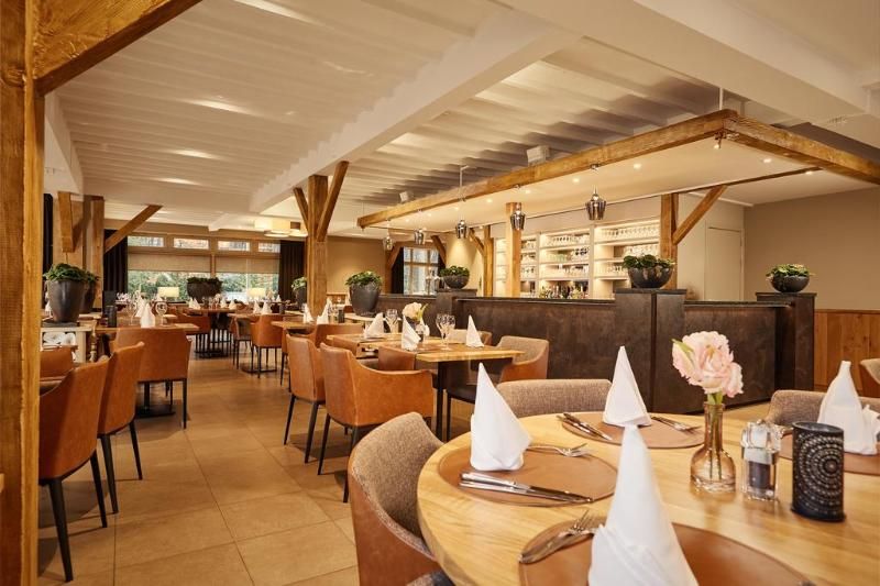 Van der Valk Hotel Dennenhof 1