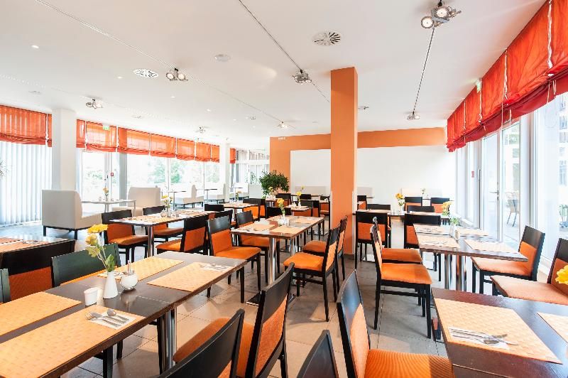 Azimut Hotel Munich 2