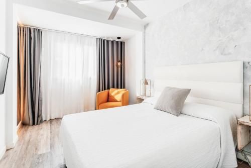 Bristol Sunset Beach - Holiday Apartments 3