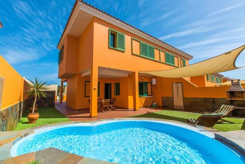 Tarajalejo Village 1