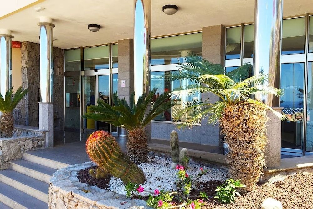 Holiday Club Jardin Amadores 2