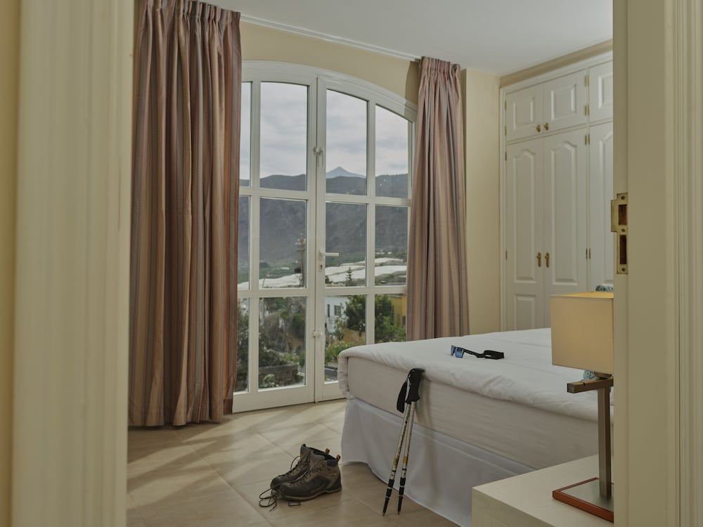 Coral Los Silos - Your Natural Accommodation Choice 3