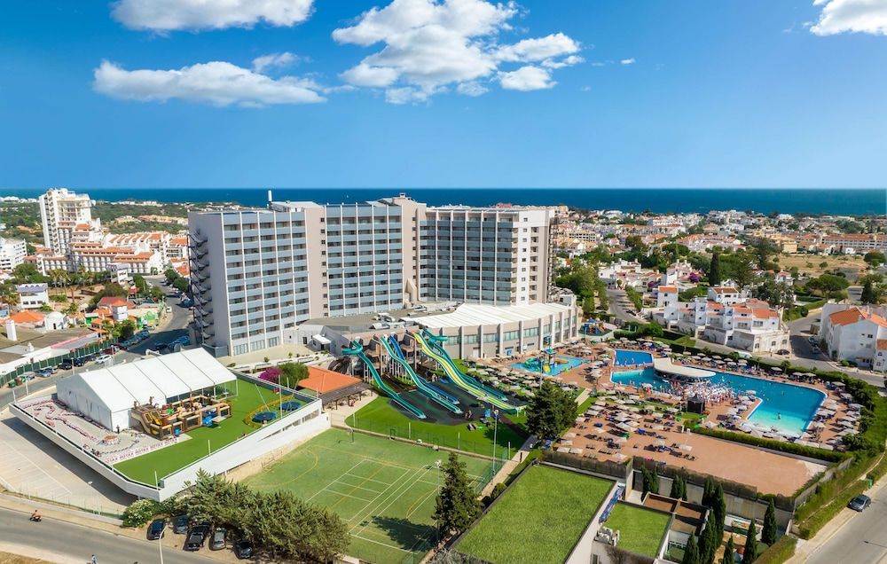 🌴 Fantástico Hotel 5* com Tudo Incluído e Parque Aquático | Albufeira