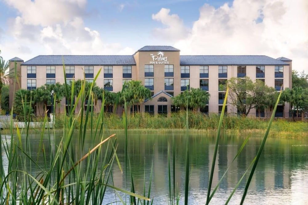 The Palms Inn & Suites 1