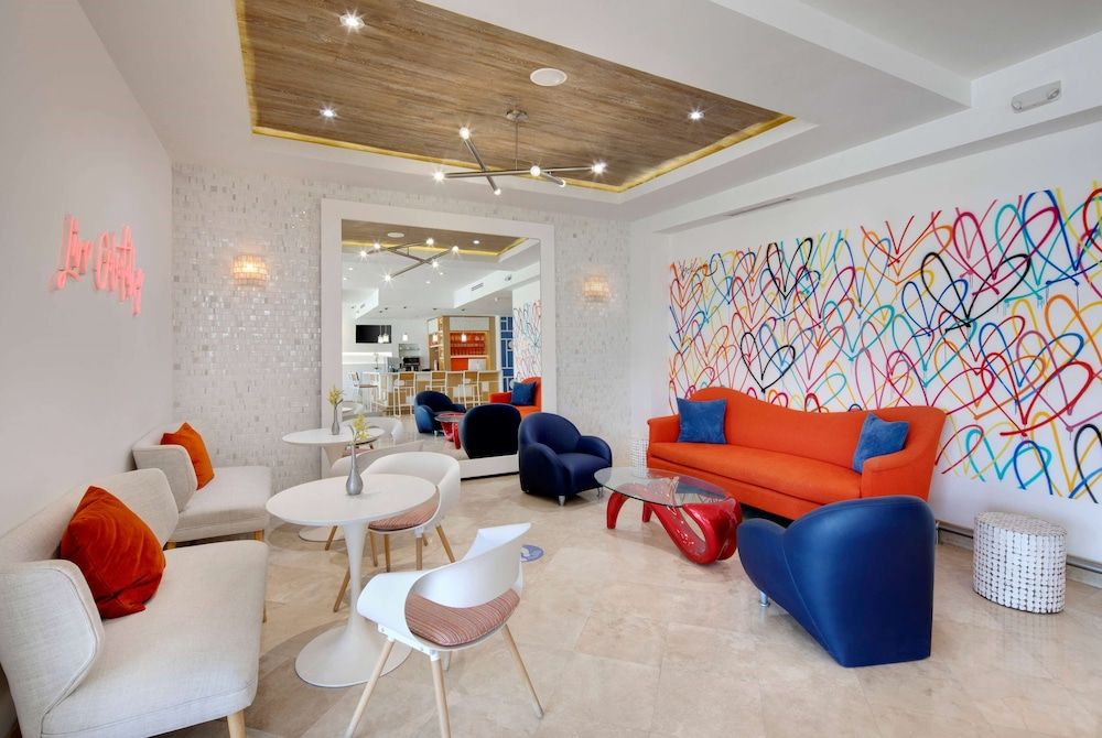 MB Hotel, Trademark Collection by Wyndham 3