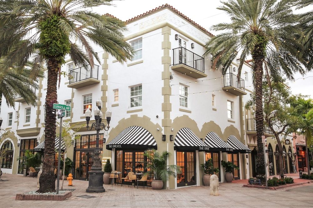 Esmé Miami Beach 1