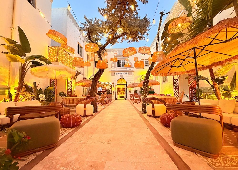 Hotel Harrison On The Beach 1
