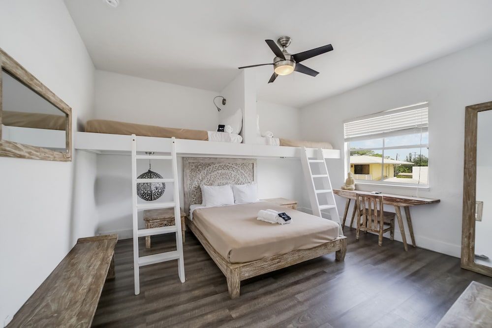 Treehouse  Hotel 2