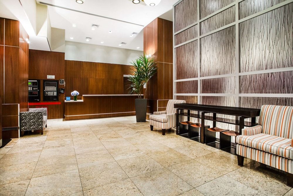 Hilton Garden Inn New York/West 35th Street 2