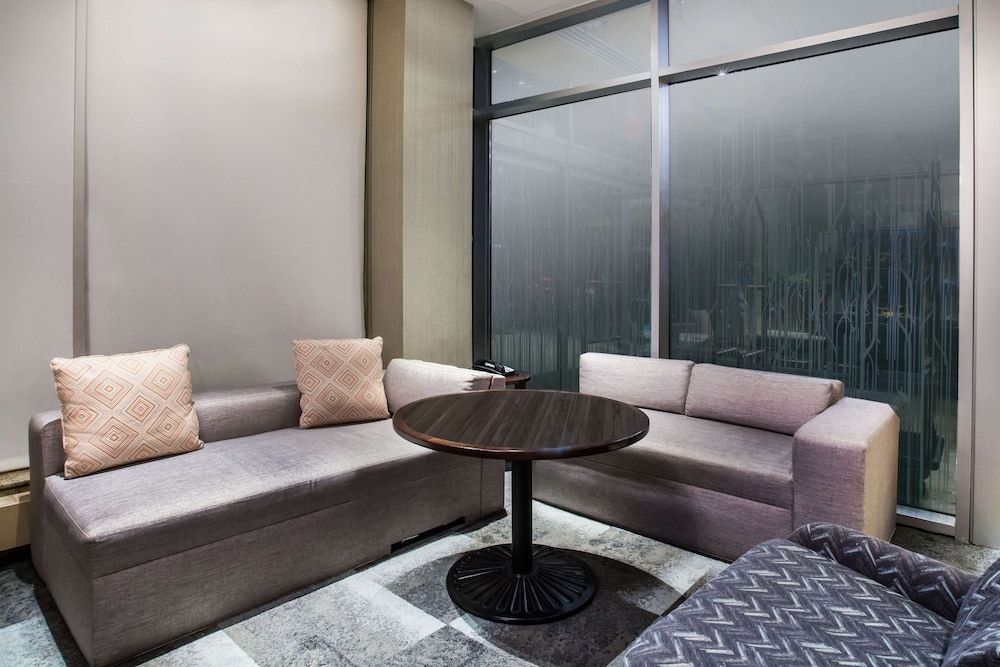 Hilton Garden Inn New York/West 35th Street 3