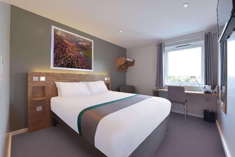 Travelodge Edinburgh Central 3