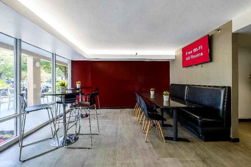 Orlando Inn Near International Drive 1