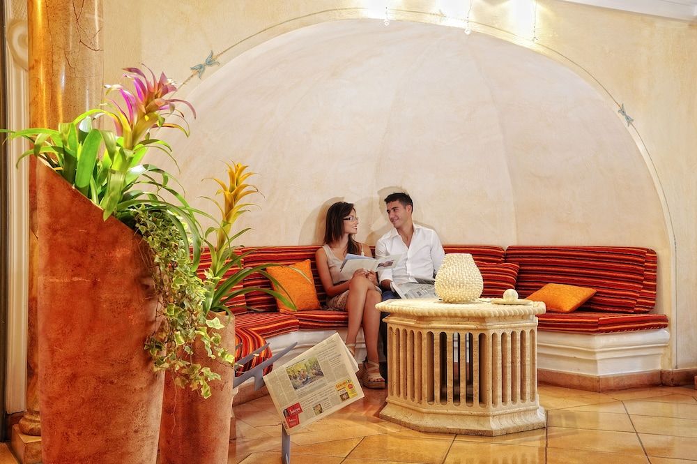 Charme Hotel La Bitta 2