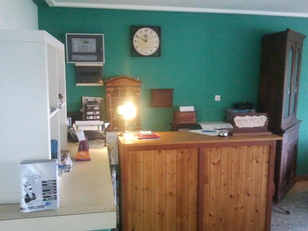 Hotel Los Laureles 2