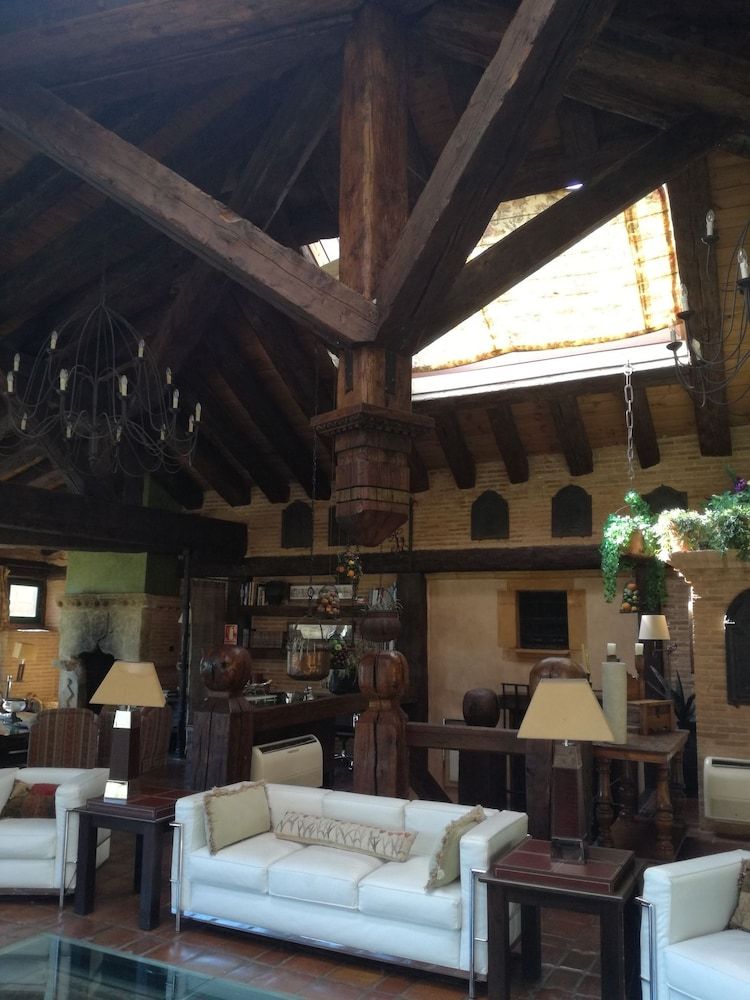 Hotel Rural Castillo de Somaén 2