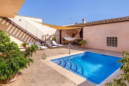 Cas Padrins de ses Tanques 2