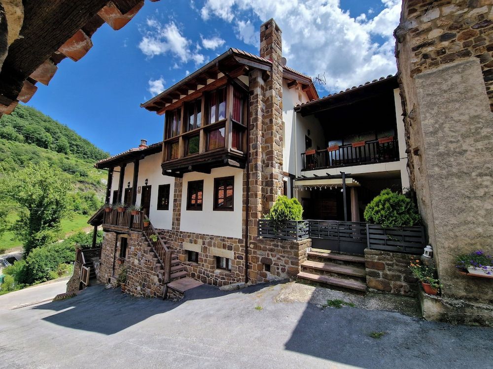 Apartamentos Nevandi 3 estrellas en Camaleño